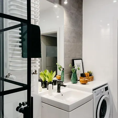 Tower Od Wroclawapartament-pl