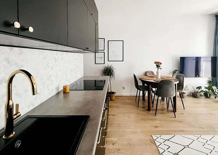 Apartment Tower Od Wroclawapartament-pl Wroclaw